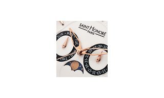 El Nuevo Saint Honoré Carrousel Moon Phase 