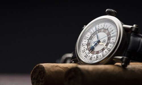 El nuevo Brown Serpent Calendar de Speake-Marin
