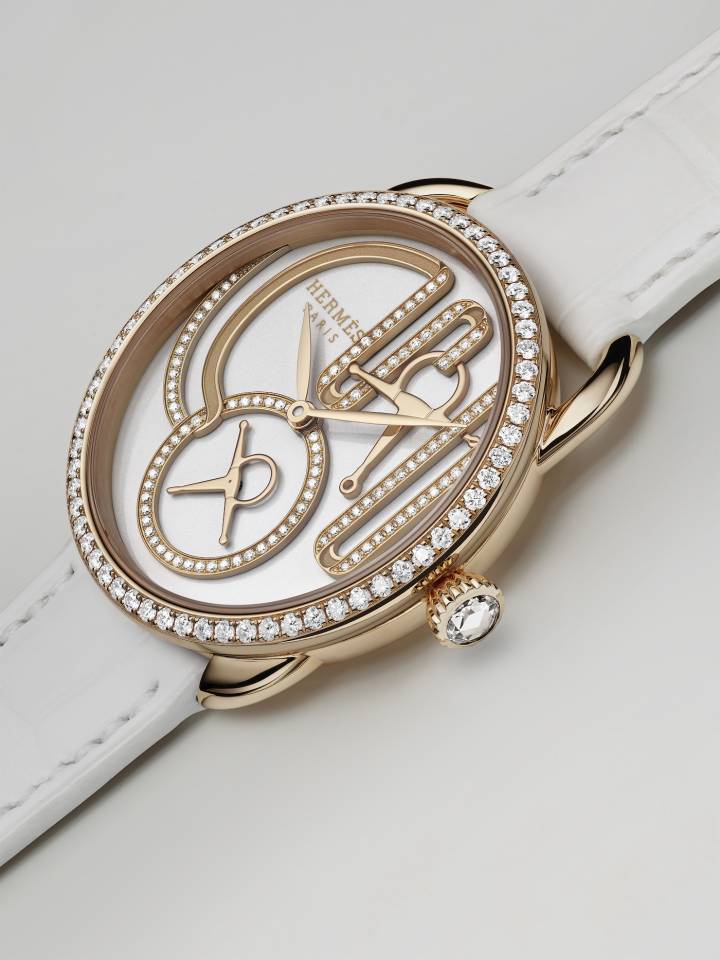 Hermès presenta el Arceau Grand Tralala de 34 mm Brides et Mors