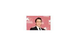 James Franco Premiado con el Jaeger-LeCoultre Glory to the Filmmaker 2014 en el Festival Internacional de Cine de Venecia
