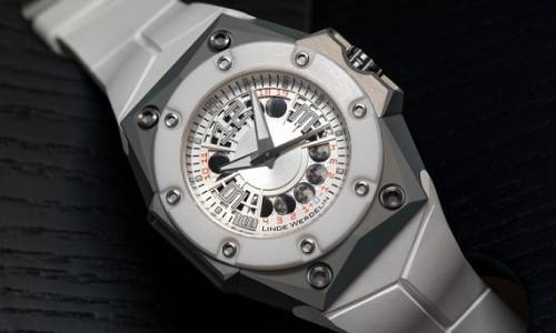 Linde Werdelin resurge con el nuevo Oktopus Moonlite – White