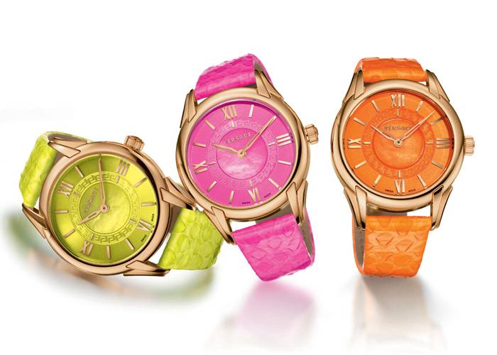 De Izquierda a Derecha: Dafne VFF05 0013, Dafne VFF07 0013, Dafne VFF06 0013 de Versace