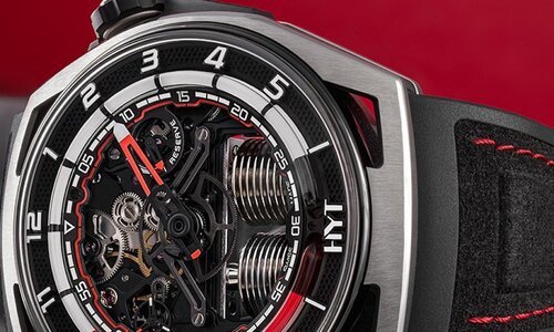 HYT presenta el Hastroid Silver Red con acabados elegantes y electrizantes