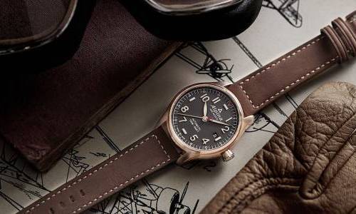 El Alpina Startimer Pilot Automatic en un nuevo tamaño