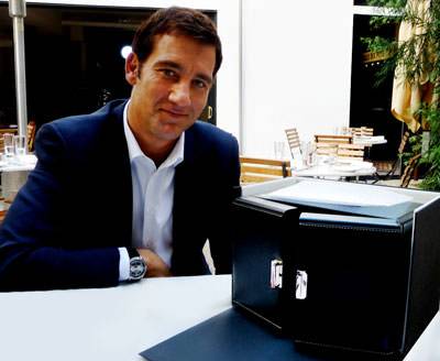 Scatola del Tempo premia a Clive Owen