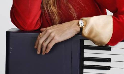 Cartier presenta el reloj Baignoire en cuatro nuevos diseños