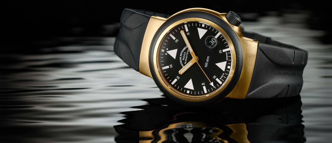 Mühle-Glashütte presenta un S.A.R. Rescue-Timer en oro de 18 quilates