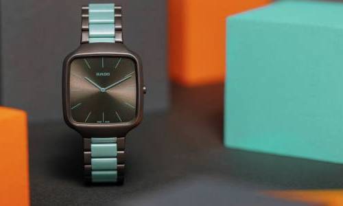 Rado añade un nuevo trío al True Square Thinline Les Couleurs Le Corbusier