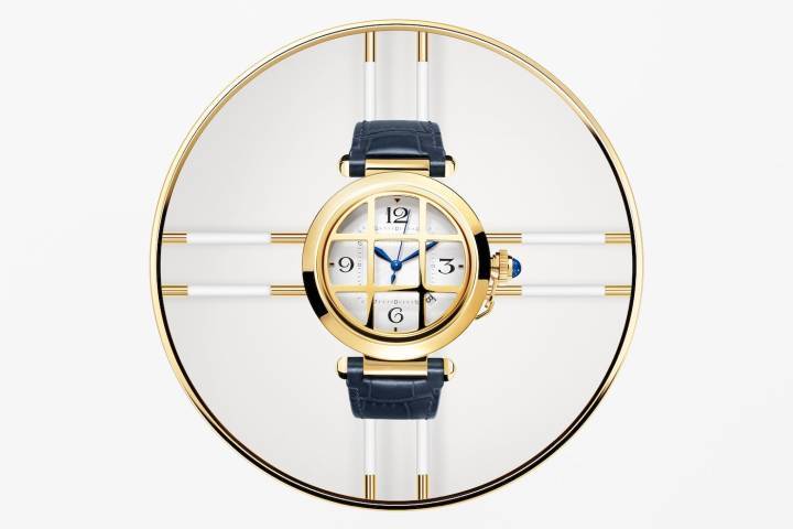 En 2022, el Pasha de Cartier Grille vuelve a la vanguardia. Una pieza fuerte cuya cuadrícula se suma a la singularidad del reloj y del estilo Cartier.