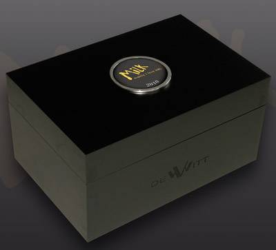 DeWitt y MILK Charity