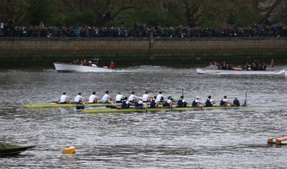 El Equipo de Oxford Gana la Boat Race y Recibe un Aquascope de JeanRichard