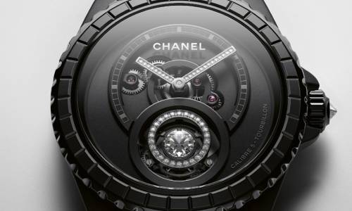 Chanel J12 Diamond Tourbillon: el volante solitario