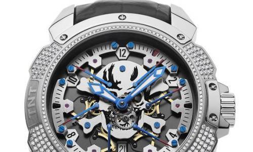 El explosivo nuevo reloj de Pierre DeRoche