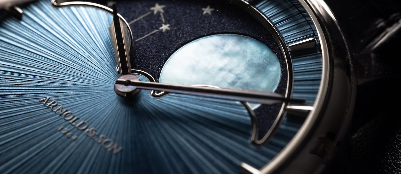 Arnold & Son y Angelus firman un nuevo acuerdo minorista con Watches of Switzerland
