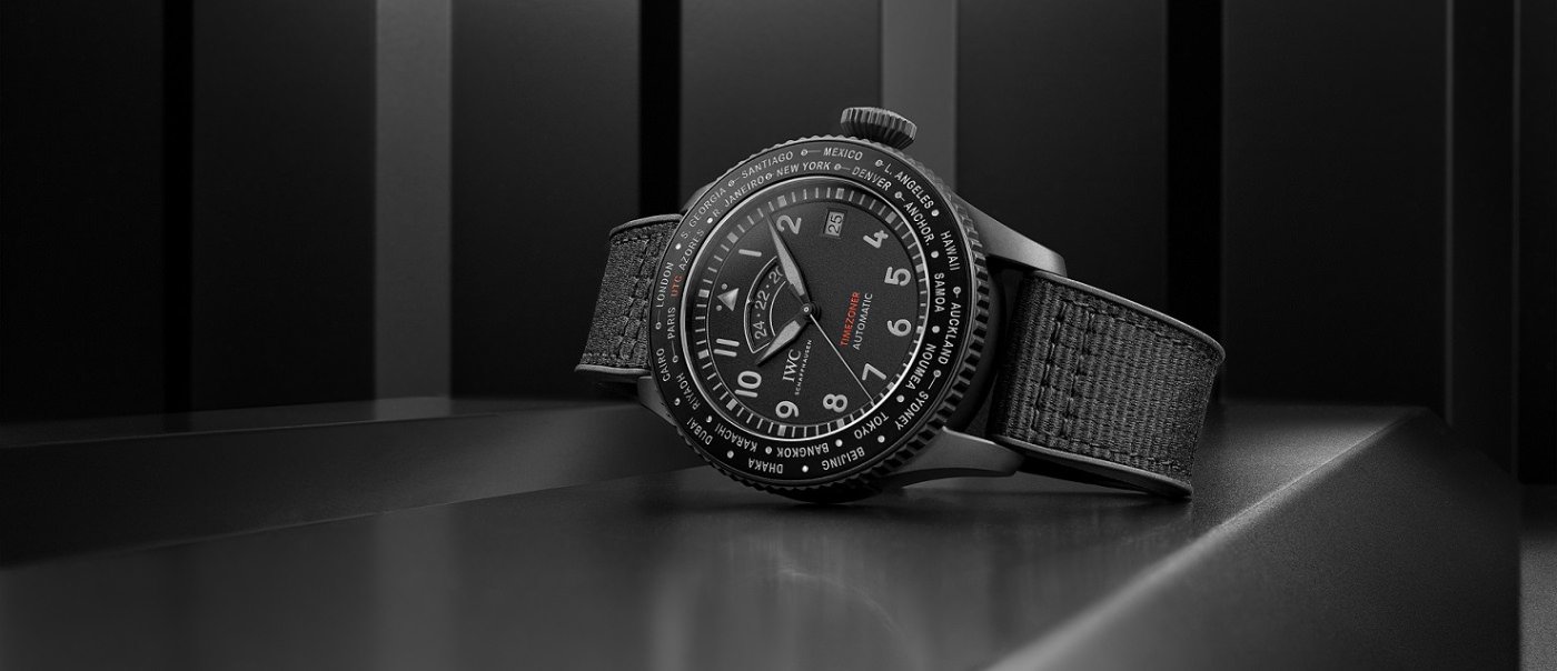 IWC lanza los relojes Top Gun Pilot en Ceratanium®