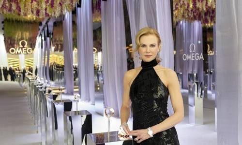 Nicole Kidman inaugura la exposición «Her Time» de Omega en Milán