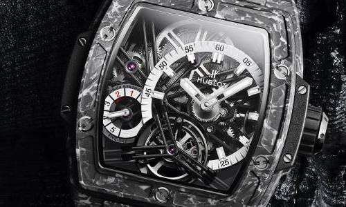 El tourbillon con los códigos que son la firma de Hublot
