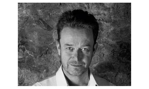 Peter Speake-Marin: neo-clasicista