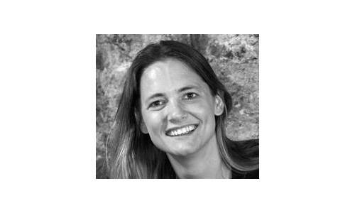 EUROPA STAR ARCADE - Daphné Barré de Jenlis - Louis Pion – Royal Quartz : En la sección relojera de Les Galeries Lafayette