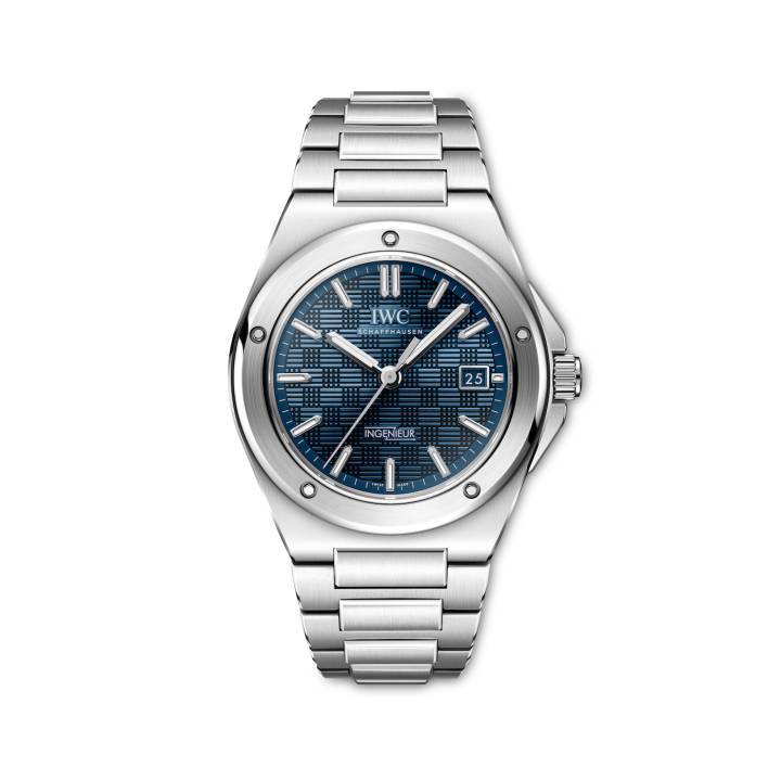 IWC presenta el Ingenieur Automatic 40 con esfera azul