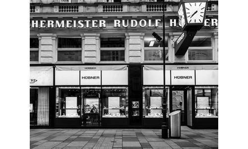 HÜBNER - Una centuria de Haute Horlogerie en Viena