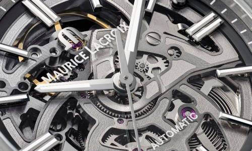 Maurice Lacroix presenta el AIKON Skeleton 39mm