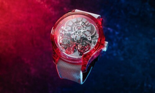 Purnell presenta el Escape II Unique Absolute Sapphire “Hancock Red”