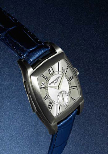 Ref 5033T Titanium Automatic Annual Calendar Minute Repeating Wristwatch de Patek Philippe (est. 400/600,000 $)