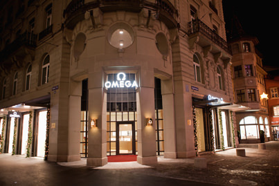 La fachada de la nueva boutique de Omega en la Bahnhofstrasse de Zürich